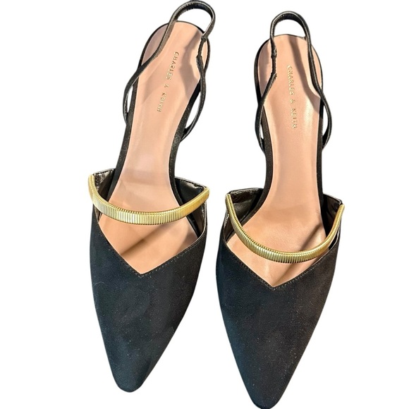 NWOT Charles & Keith ‘Gold Mary Jane Strap Textured Slingback Heels’ Sz 11 - Picture 15 of 16